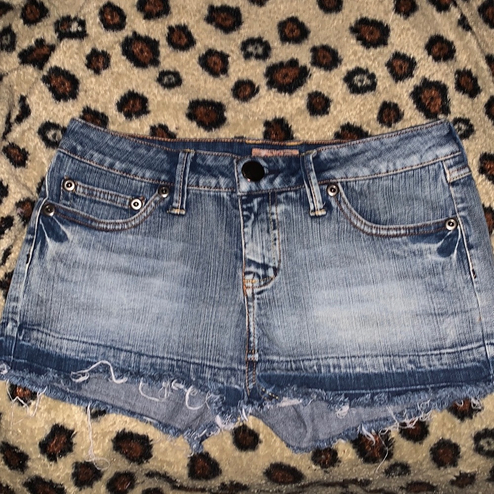 jean shorts 🥰